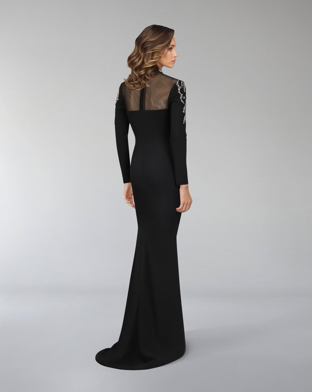 Sequined column dress with sweetheart neckline - ODD- ROTHAN