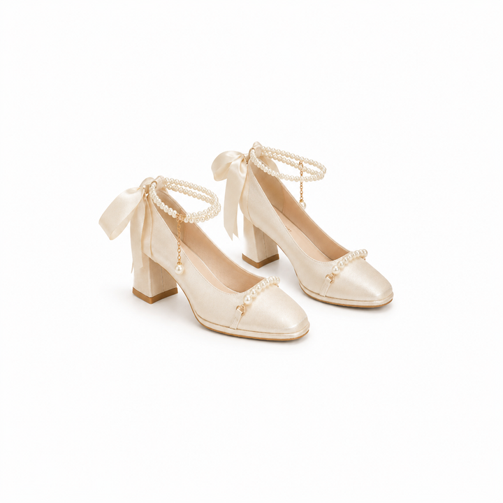 Ivory Pearl Bow Block Heel Pumps – CELÉNIA