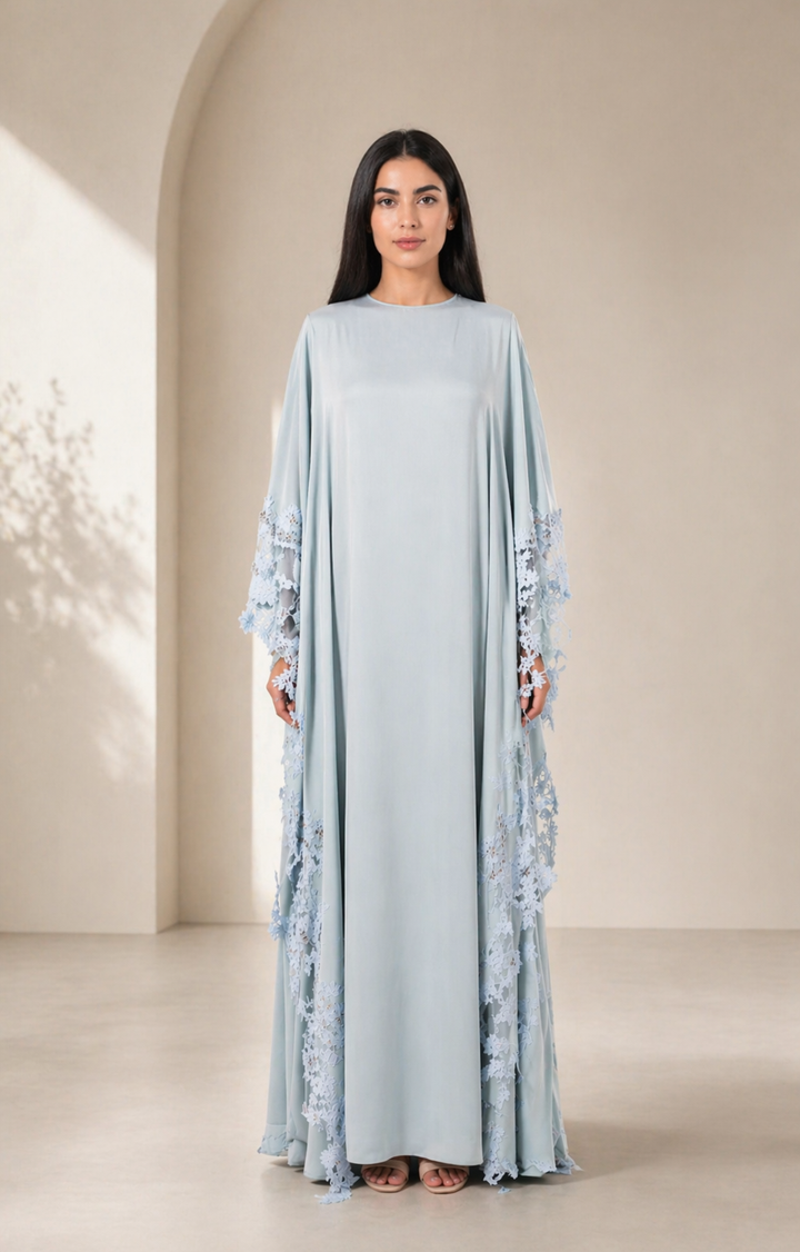 lace-trimmed flowy kaftan dress – AURA