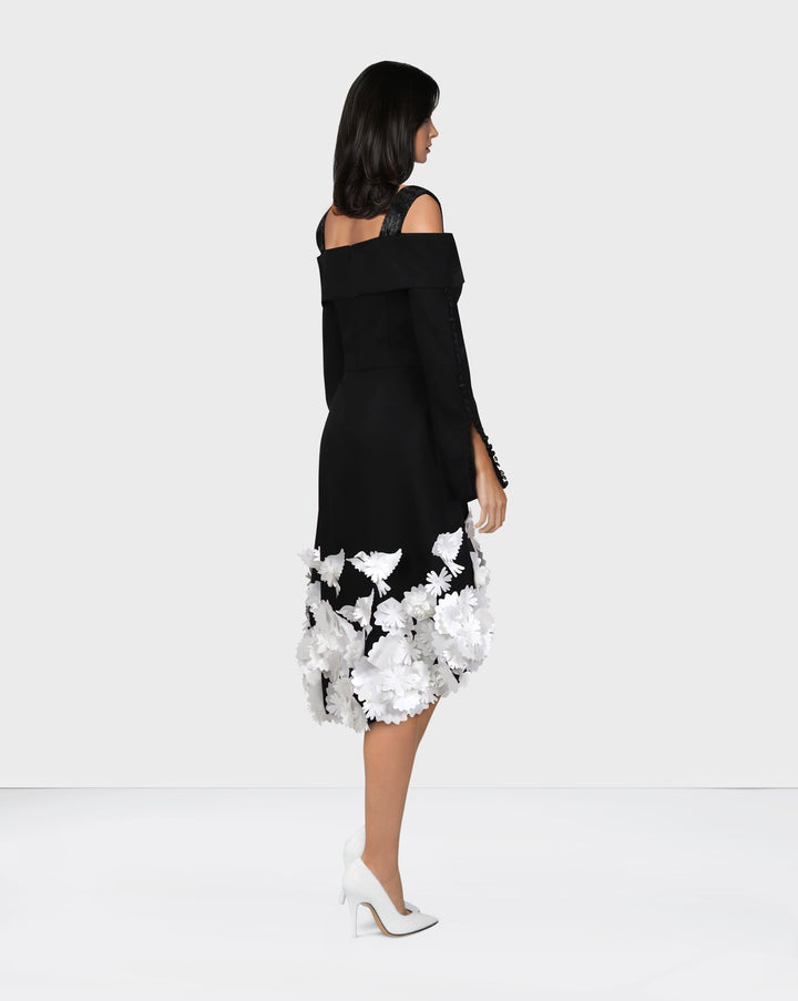 Little black dress with 3D flowered bottom -ODD- JOLLA