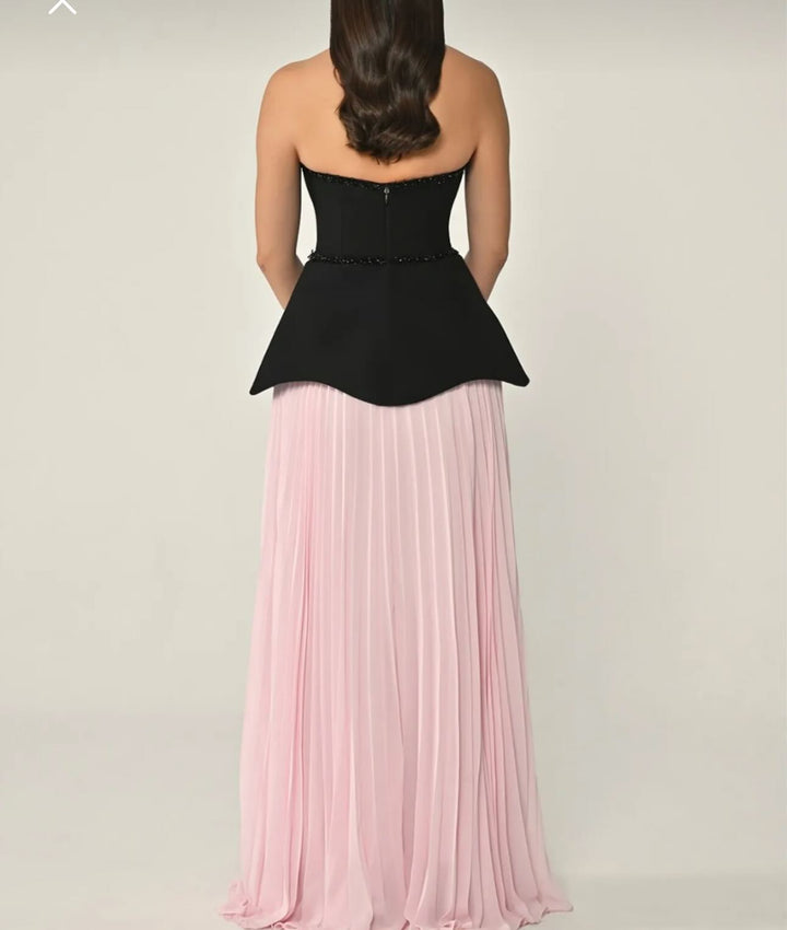Strapless pleated dress with sculpted bodice – NOIR ROSE-1
