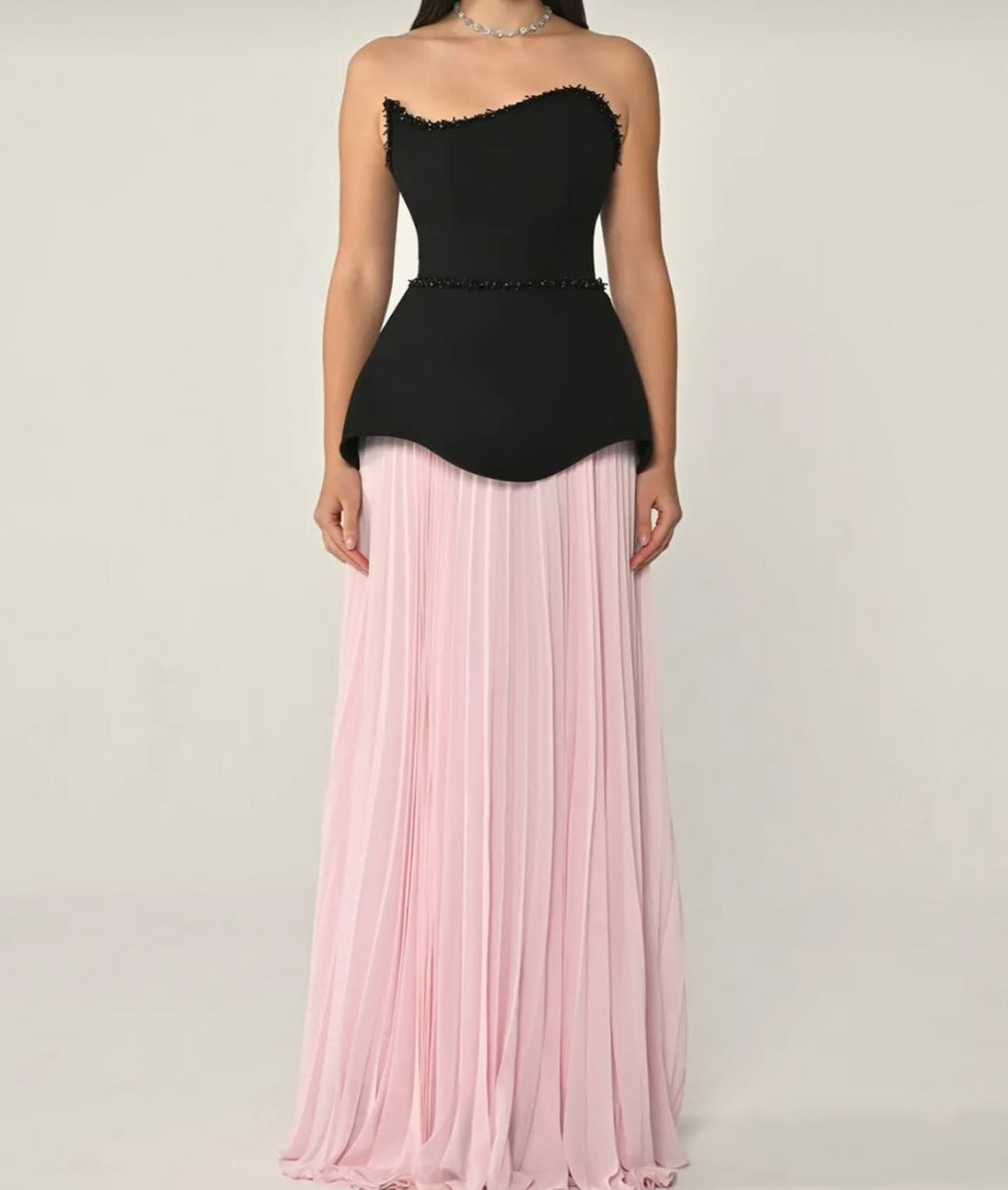Strapless pleated dress with sculpted bodice – NOIR ROSE-1