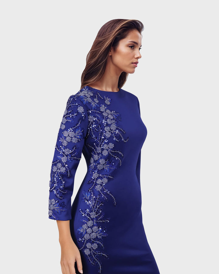 ODD-Long sleeve Floor-Length Dress with beaded side-Fadwa