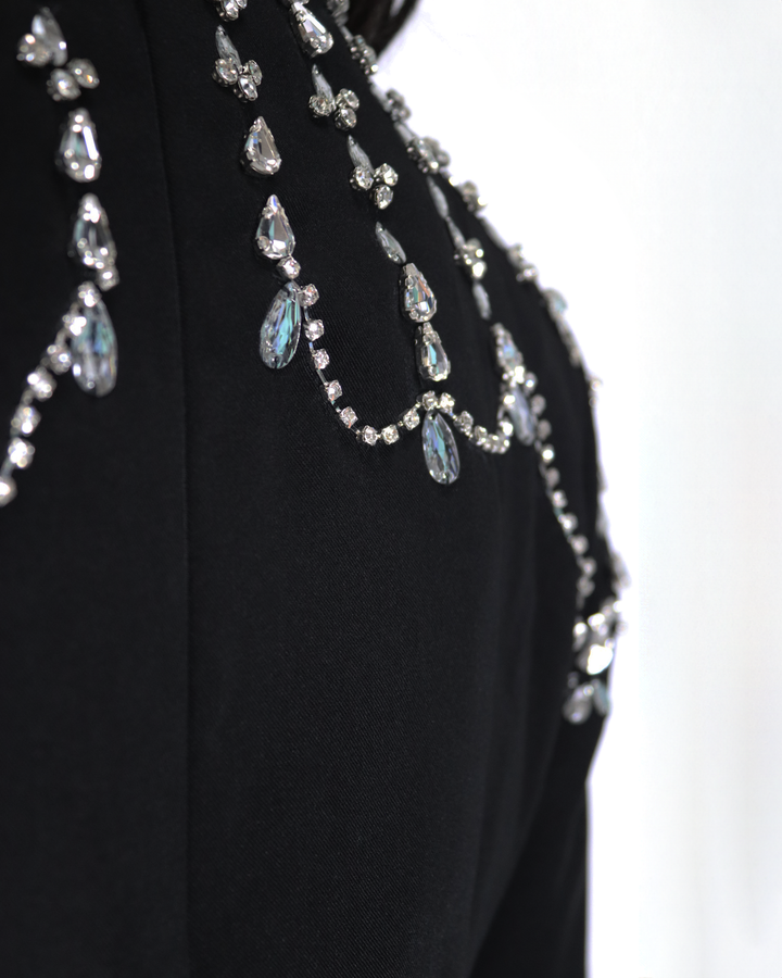 Black column dress with beaded shoulders and long sleeves ODD-Telqo