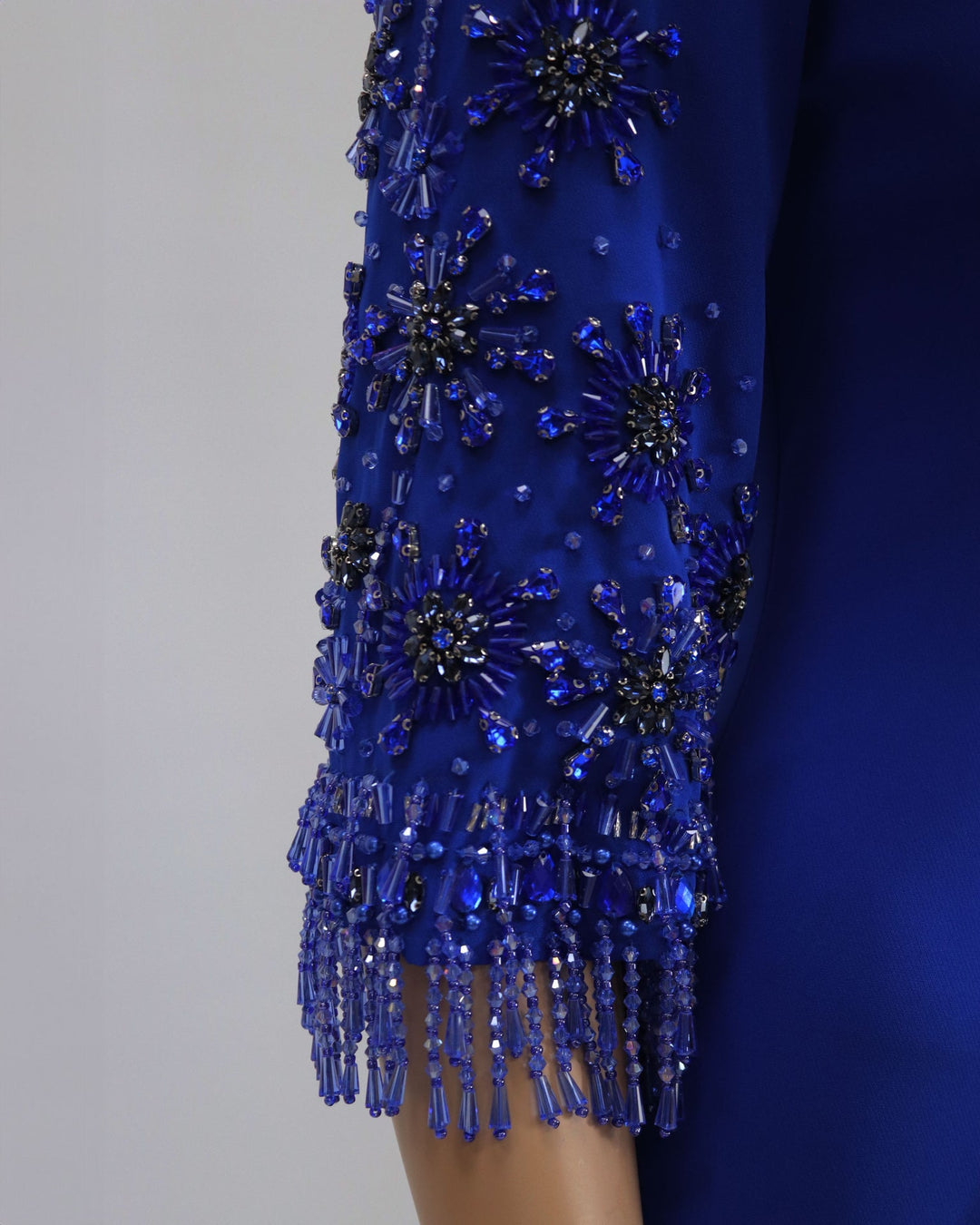 Beaded column dress with V neckline - LORON-1