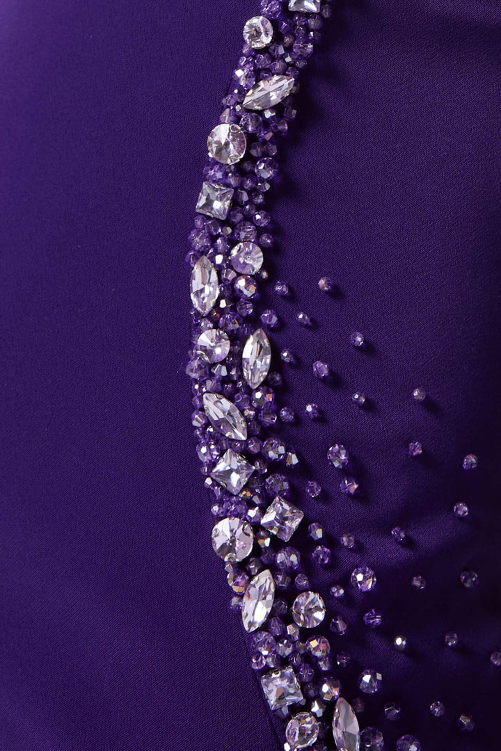 Embellished square-neck gown with contour beading – VIOLETTA