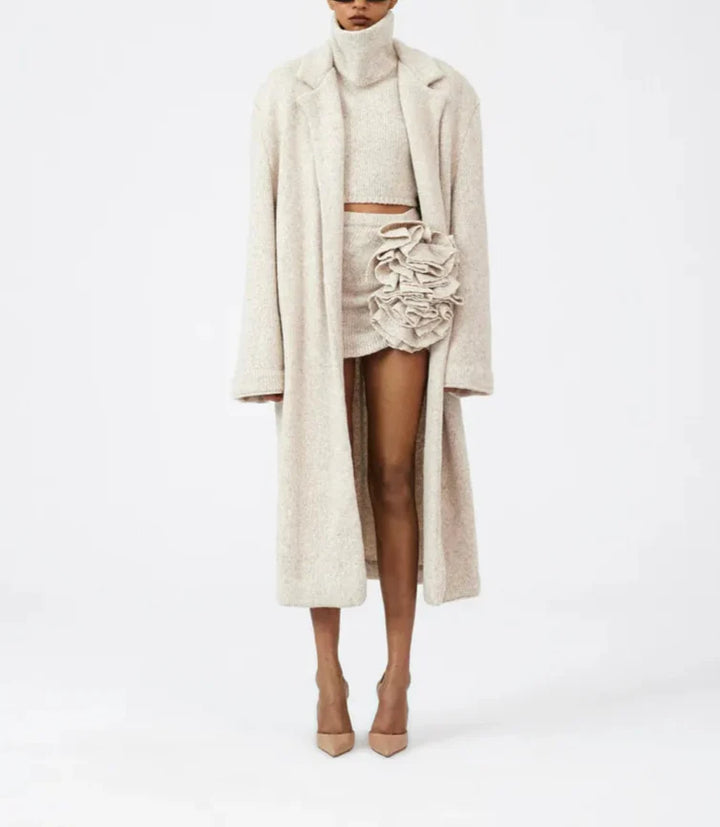 turtleneck knit top with maxi coat and ruffle detail - Logenh