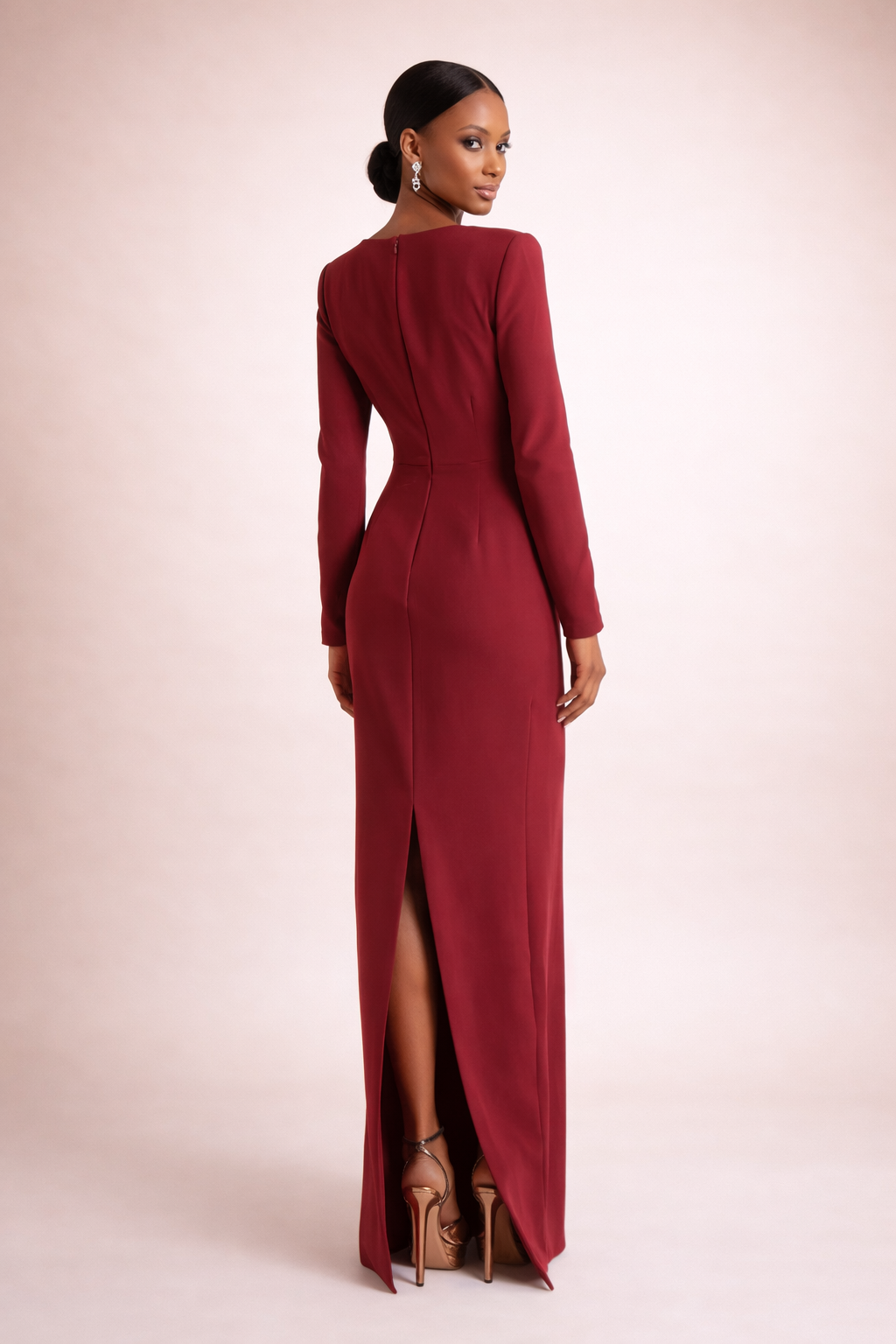 long-sleeve column gown with sculpted floral waist – SASYON