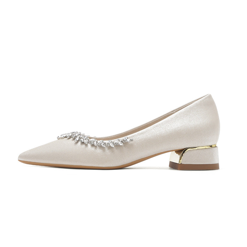 Ivory Crystal Embellished Kitten Heels – ÉLAROSE
