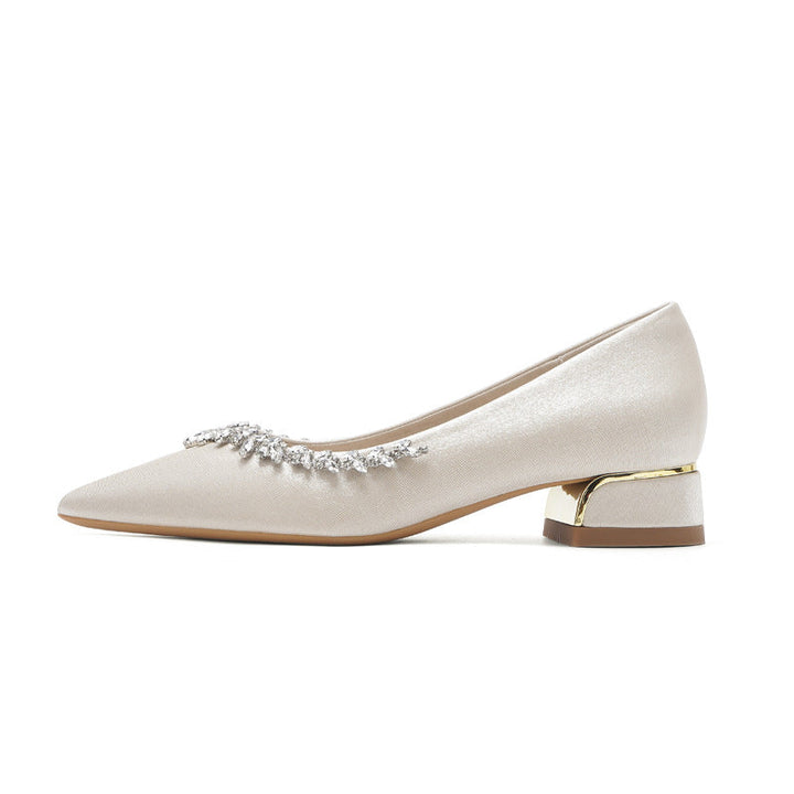 Ivory Crystal Embellished Kitten Heels – ÉLAROSE