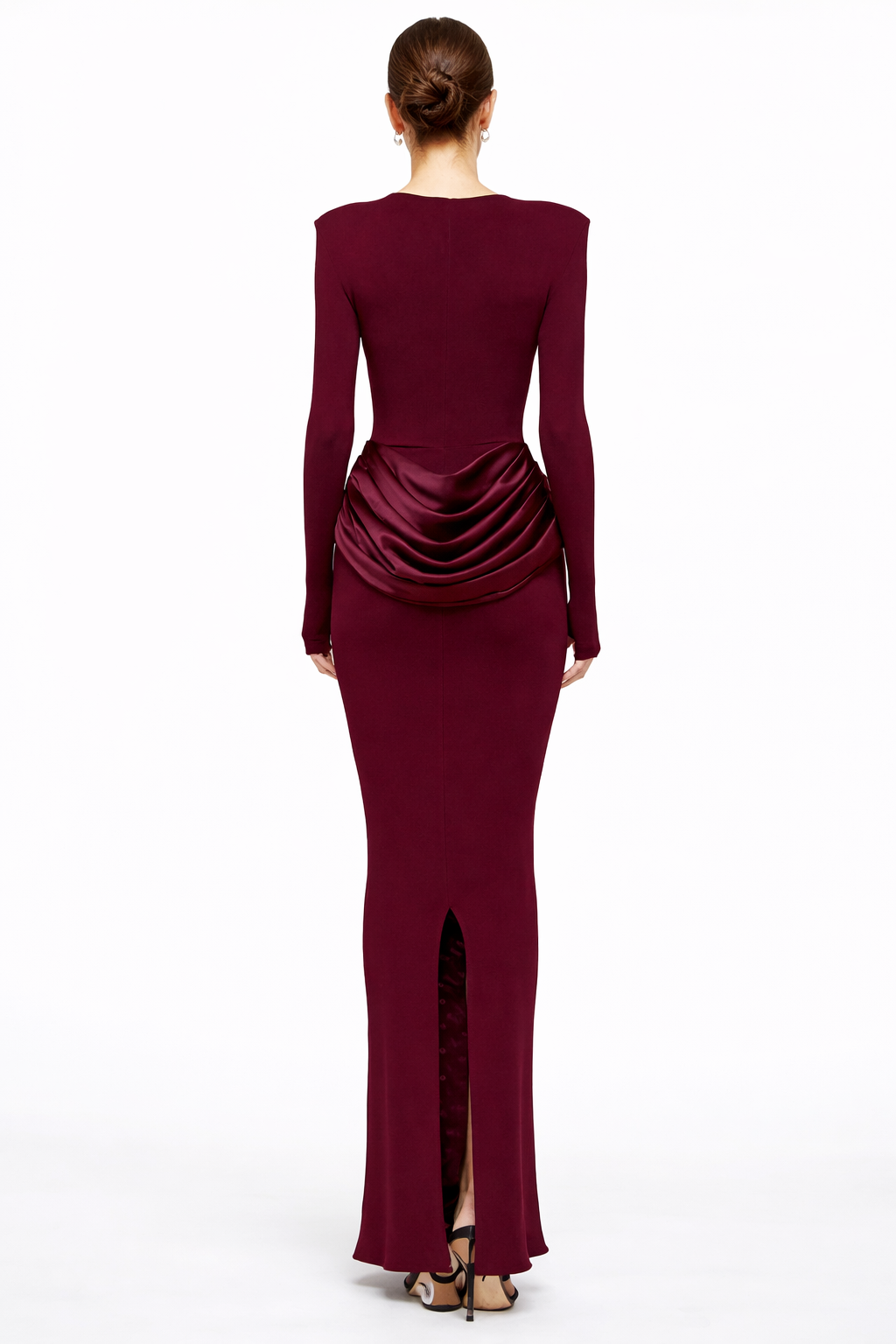 Long fitted dress with structured shoulders and draped waist detail – CHOCOLATE