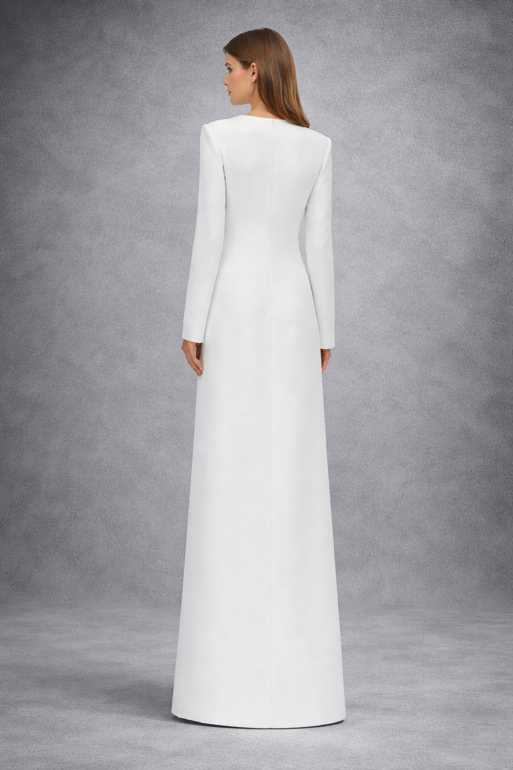 long sleeve column dress with emerald statement necklace detail – MAJESTY