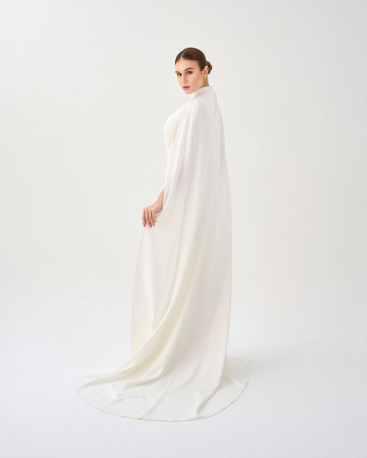 ODD-White pleated dress with neckline and cape