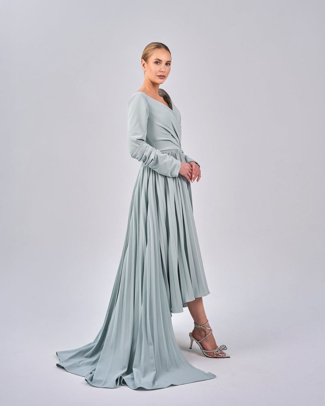 Draped - Pleated dress with asymmetrical neckline - ODD-ELODIE