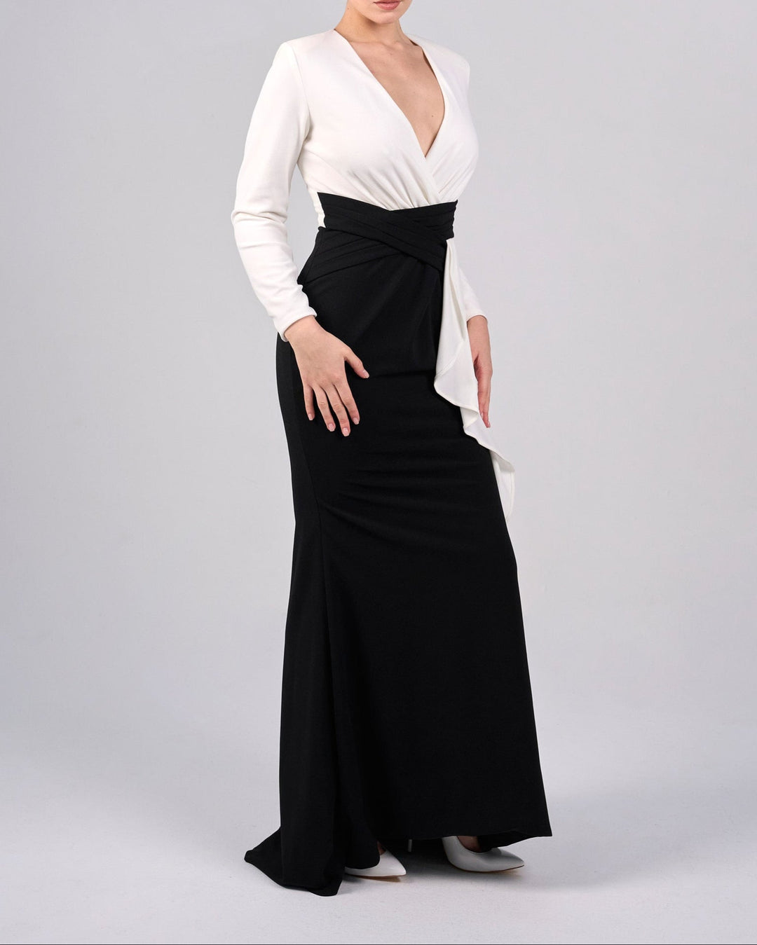 Draped V-neckline dress with ruffle-ODD-Juliah