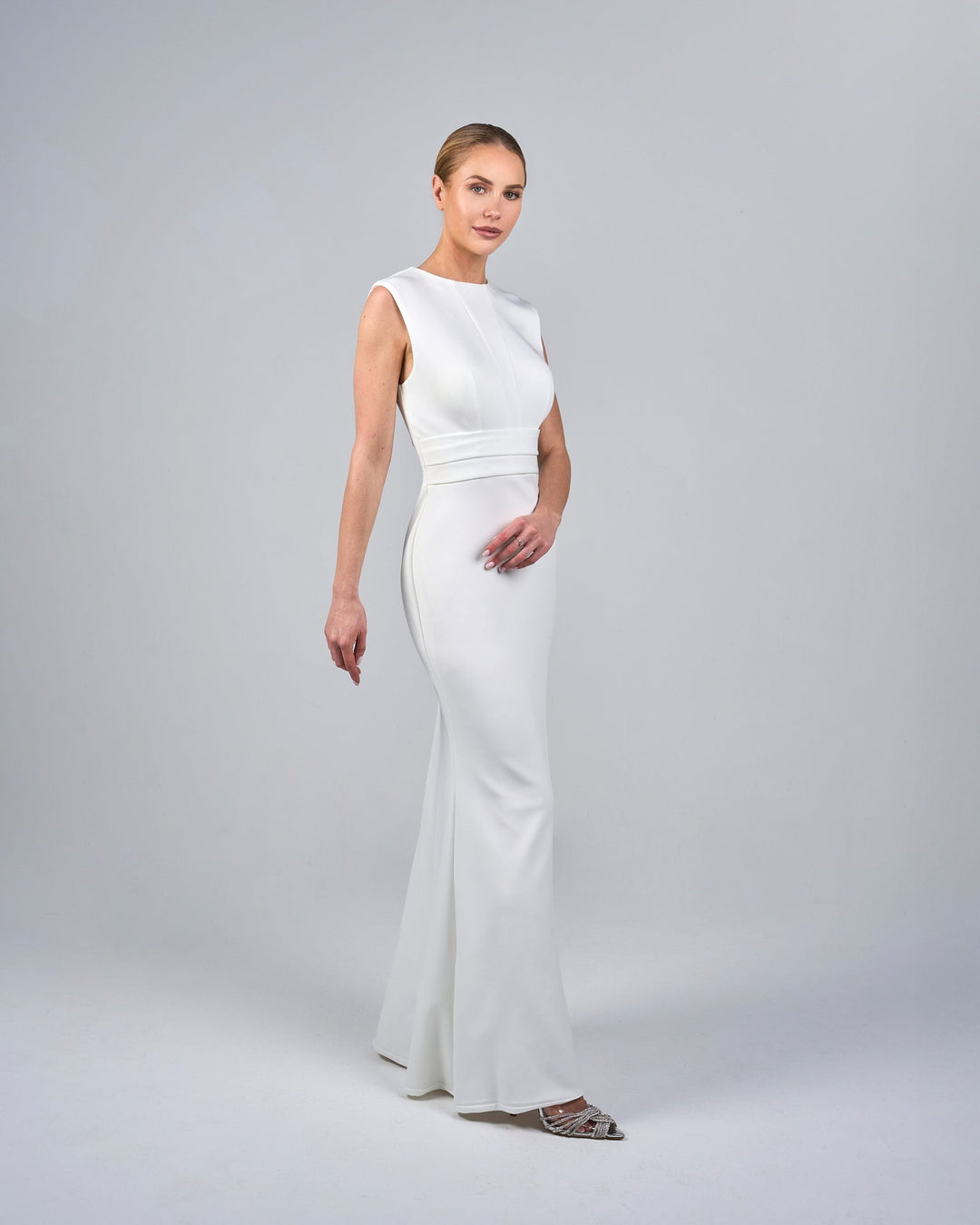 ODD-White column dress with cape