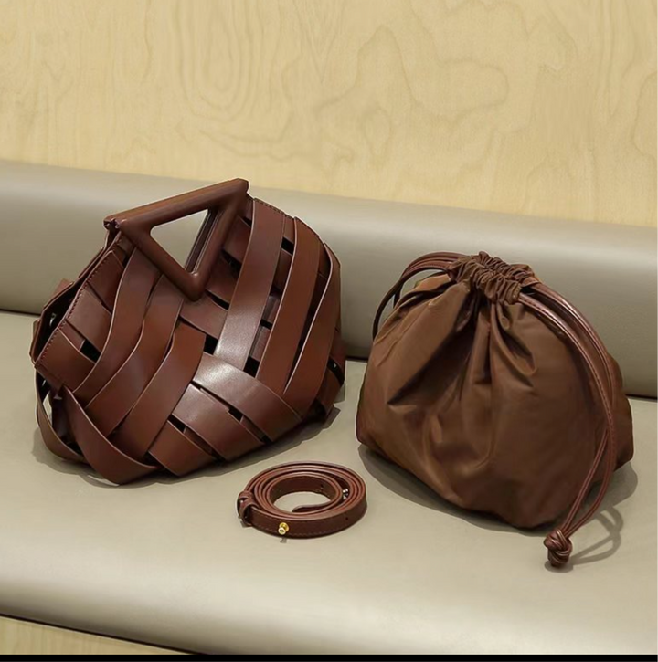 woven leather triangle-handle crossbody bag - Ahrana