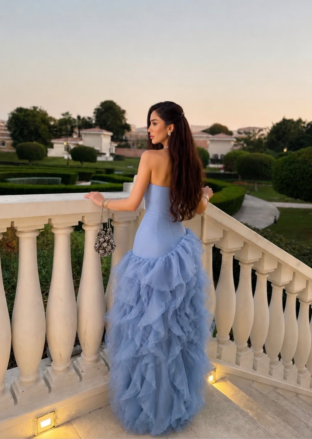 Strapless mermaid dress with layered organza ruffles – SKYLA
