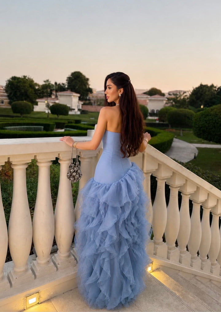 Strapless mermaid dress with layered organza ruffles – SKYLA