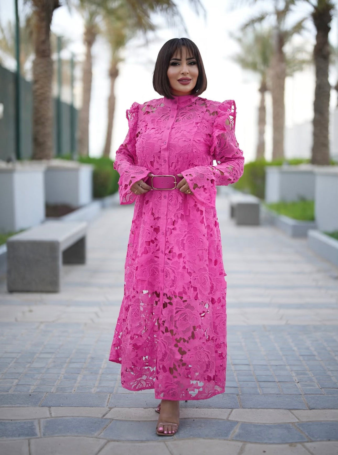 long-sleeve lace midi dress with ruffled shoulders – IVORIE