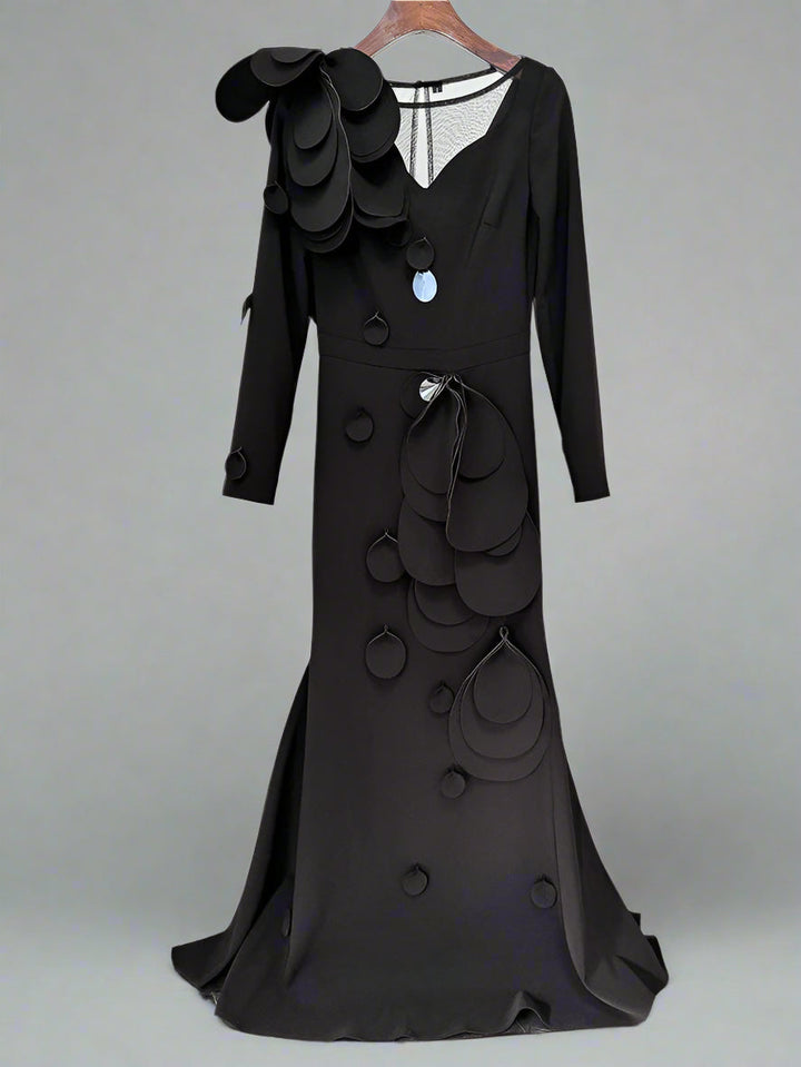 applique detail gown with sculpted shoulder – Farein