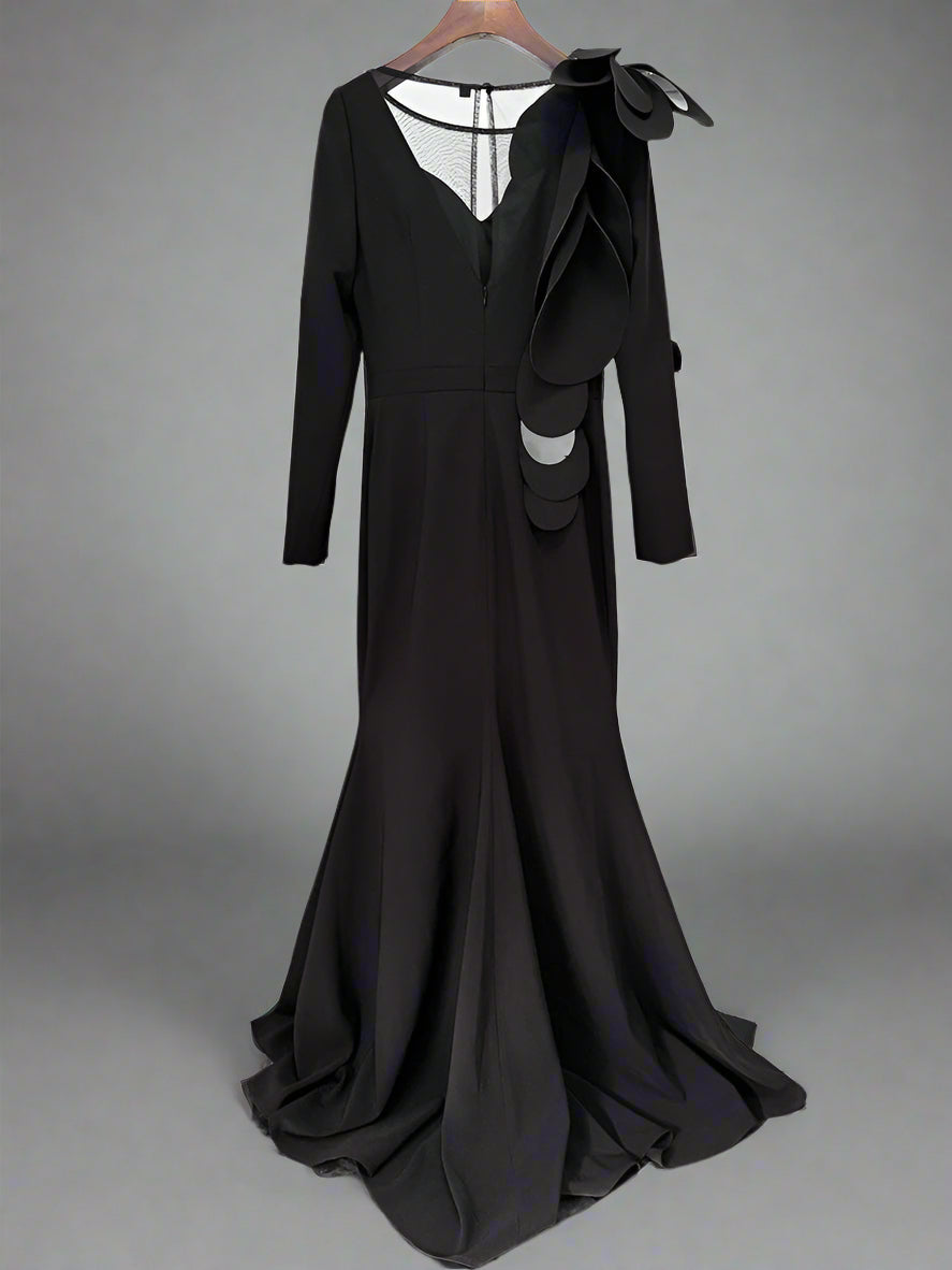 applique detail gown with sculpted shoulder – ODD- Farein