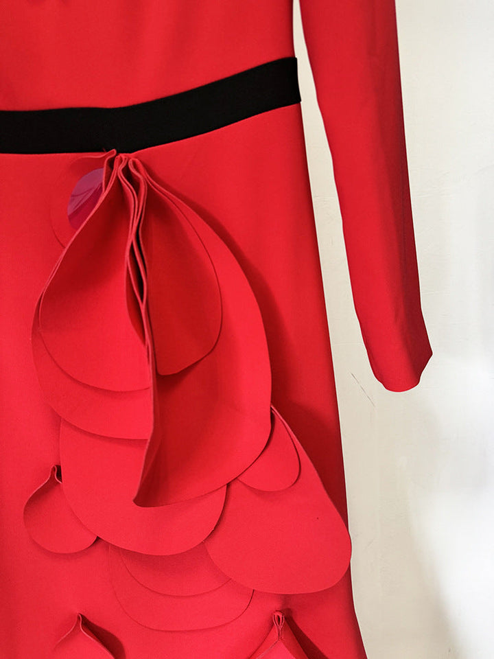 applique detail gown with sculpted shoulder – ODD- Farein