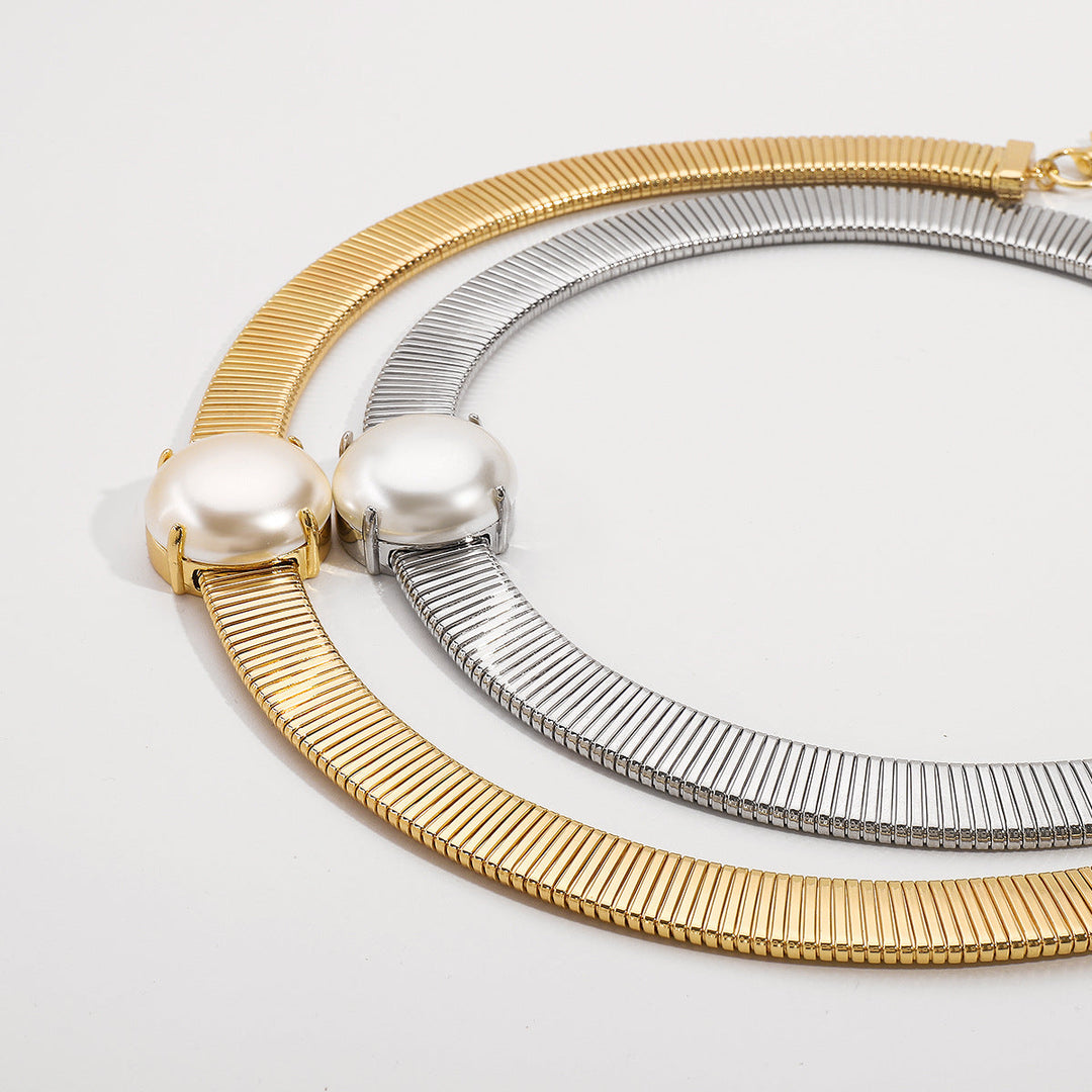 structured choker necklace with oversized pearl center - DORAZ