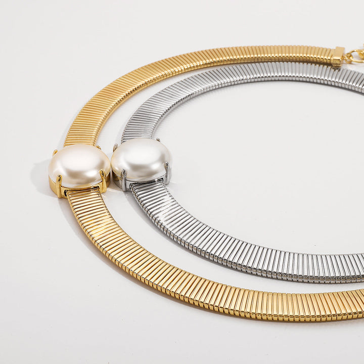 structured choker necklace with oversized pearl center - DORAZ