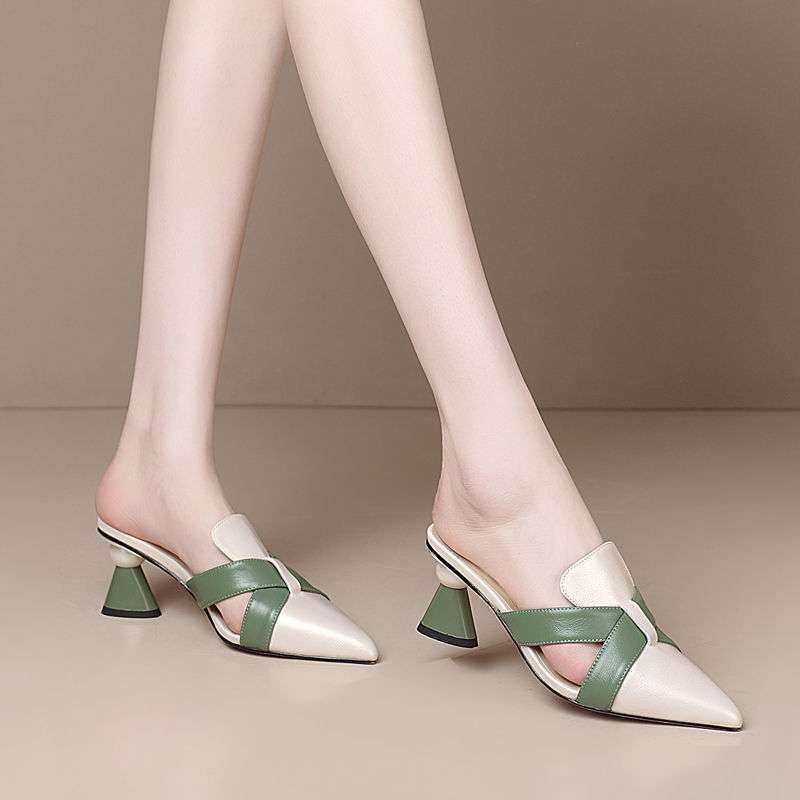 pointed leather mules with green cross straps and flared heels – ODD- VERONA