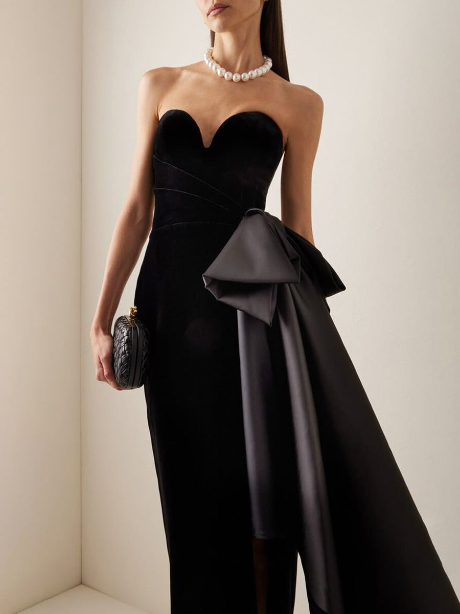 strapless velvet gown with oversized side bow – ODD- NOIRUV