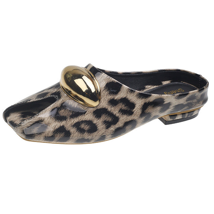 square-toe leopard mule with gold dome accent – SAVANNA