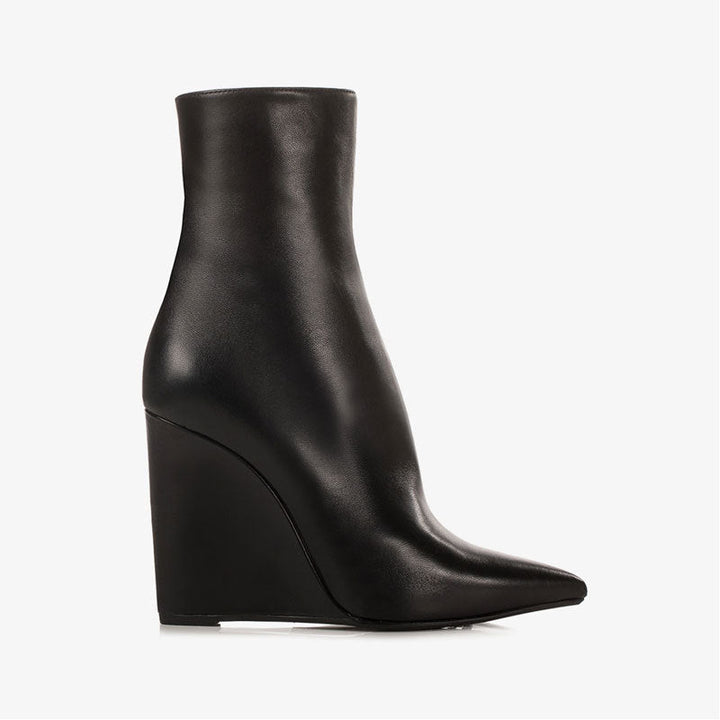 Minimalist Wedge Ankle Boots – IVORY