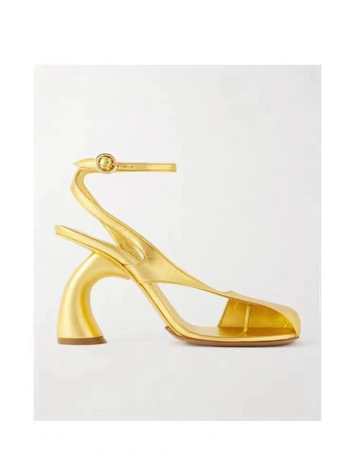 Black Sculptural Heel Sandals – Modern