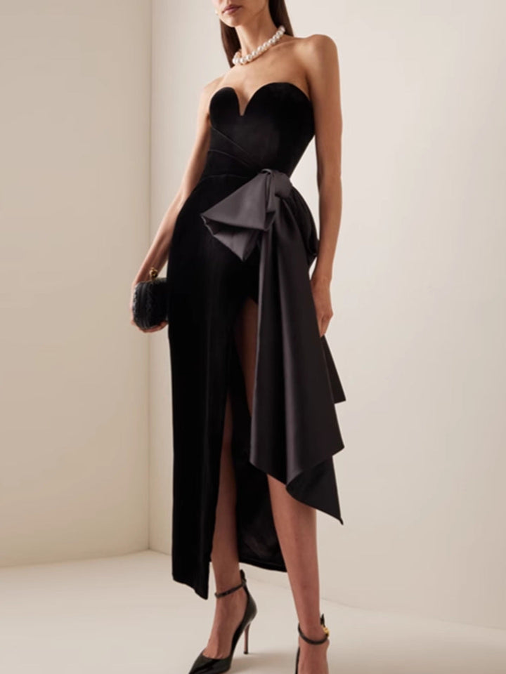 strapless velvet gown with oversized side bow – ODD- NOIRUV