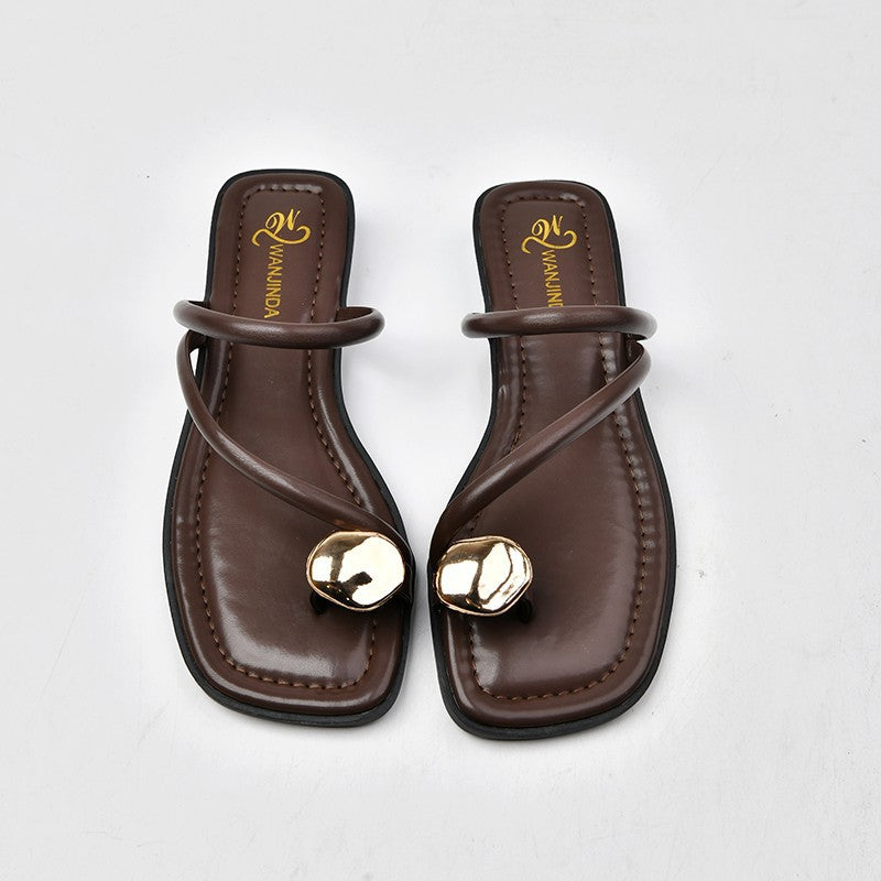 flat slip-on sandals with metallic accent detail – NOVA