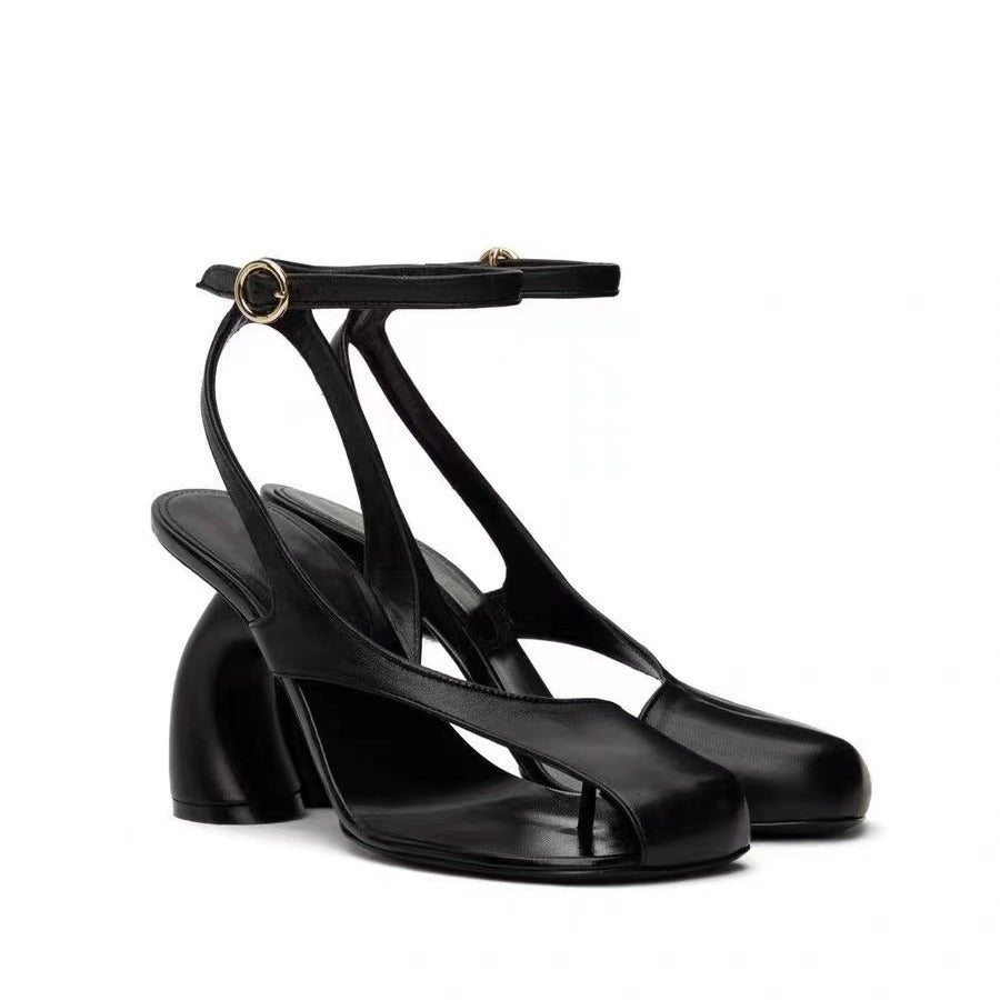 Black Sculptural Heel Sandals – Modern