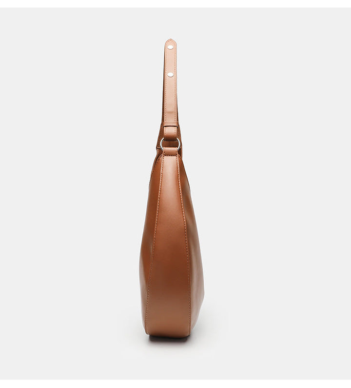 smooth leather crescent shoulder bag – LUNA