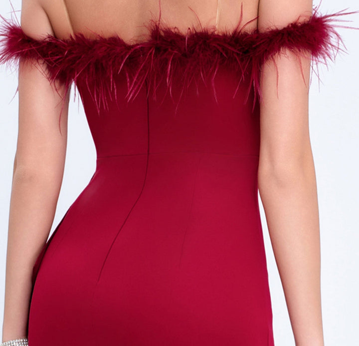 off-shoulder gown with feather trim and cascading ruffle – NOIRILU