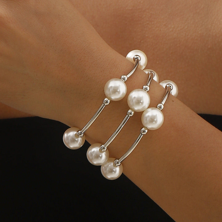 spiral cuff bracelet with oversized pearls – NOIRÉLLE