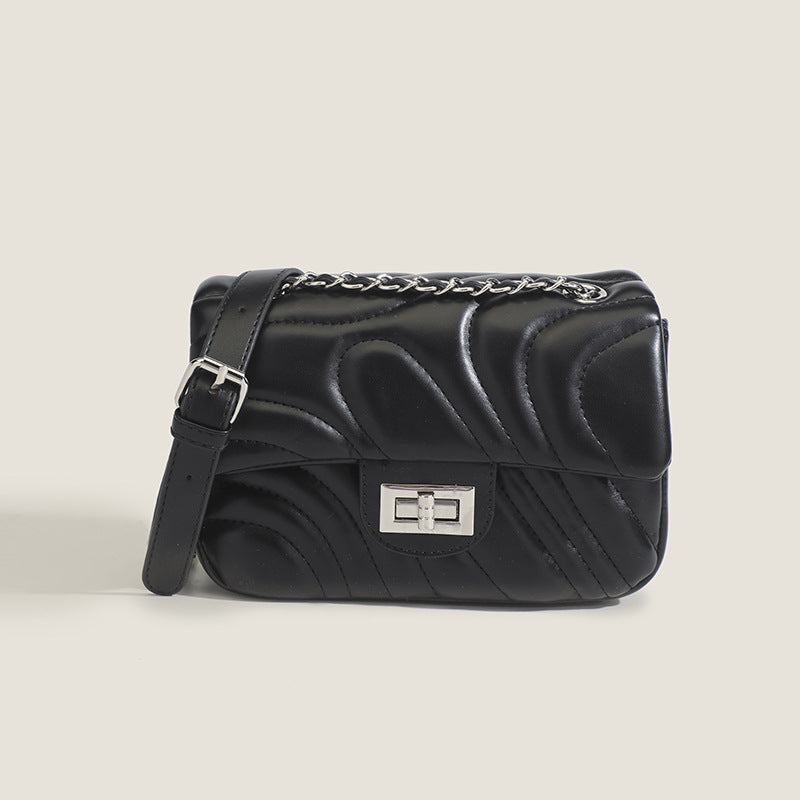 Quilted Chain Shoulder Bag - Elegant