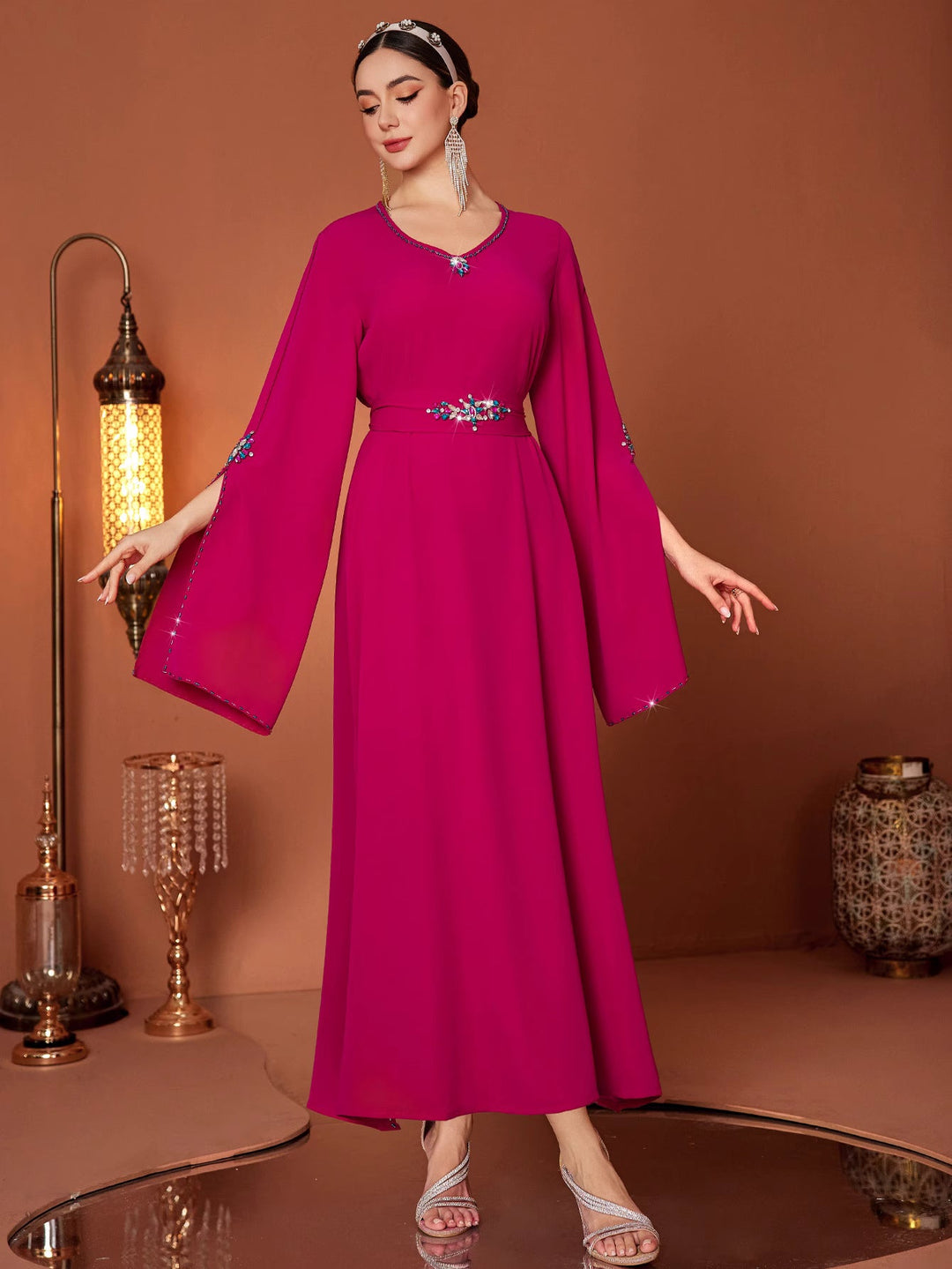 flared-sleeve gown with jeweled waist detail - ODD- AMIRZA