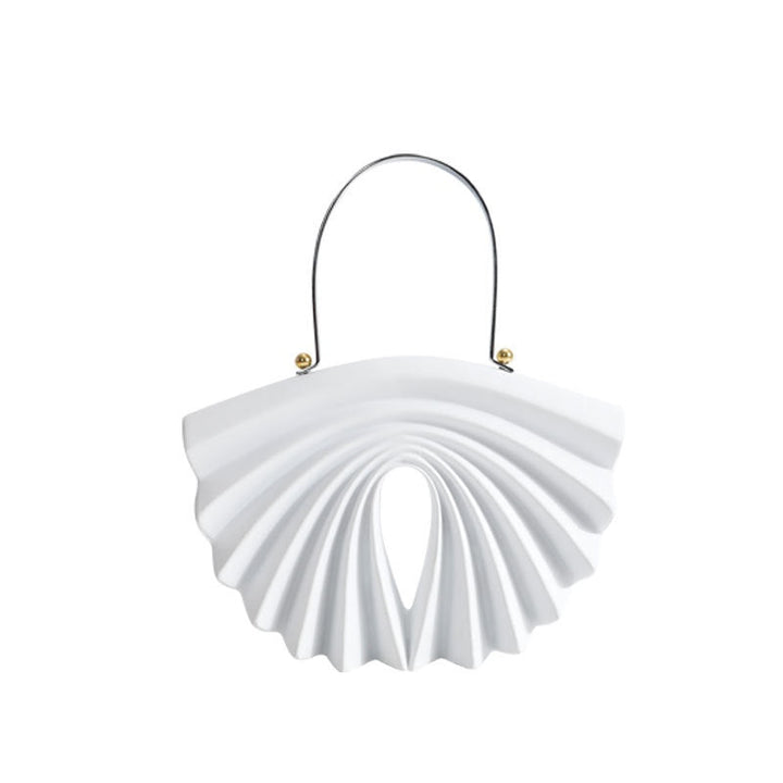 culpted accordion shell bag with metal top handle – LUCIDA
