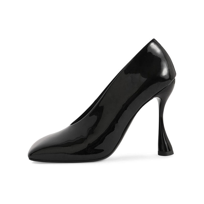 Two-Tone Sculpted Heel Pumps – MONOCHROME
