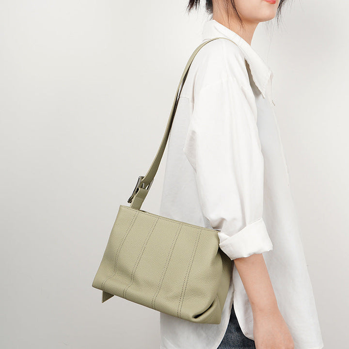 structured shoulder bag with vertical stitching - ORAS