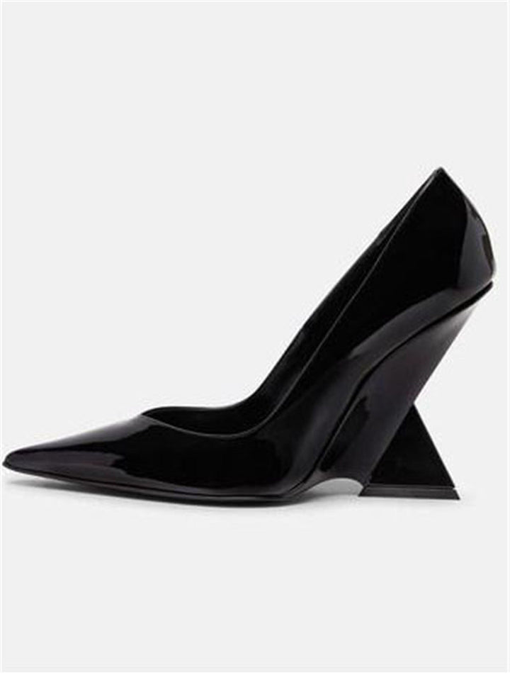 Geometric Sculpted Wedge Heels – LEMON
