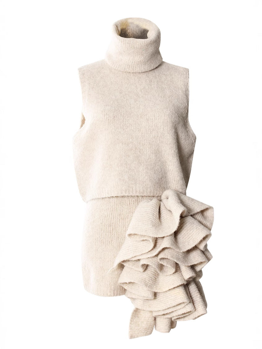turtleneck knit top with maxi coat and ruffle detail - Logenh