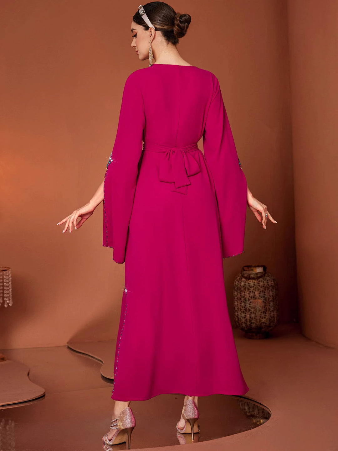 flared-sleeve gown with jeweled waist detail - ODD- AMIRZA