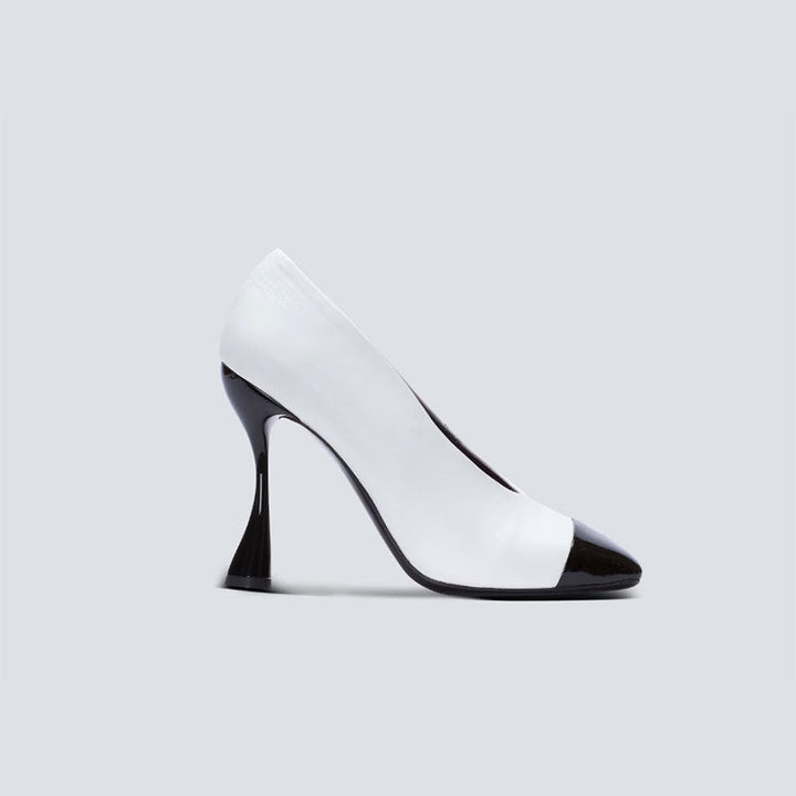Two-Tone Sculpted Heel Pumps – MONOCHROME