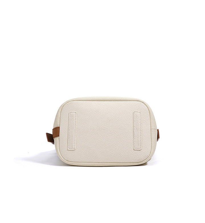 Soft Leather Shoulder Bag with Contrast Trim – SIENA